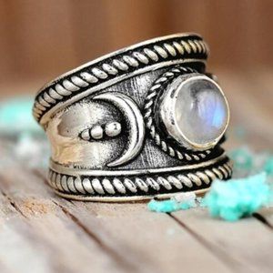 Silver BOHO Ring.